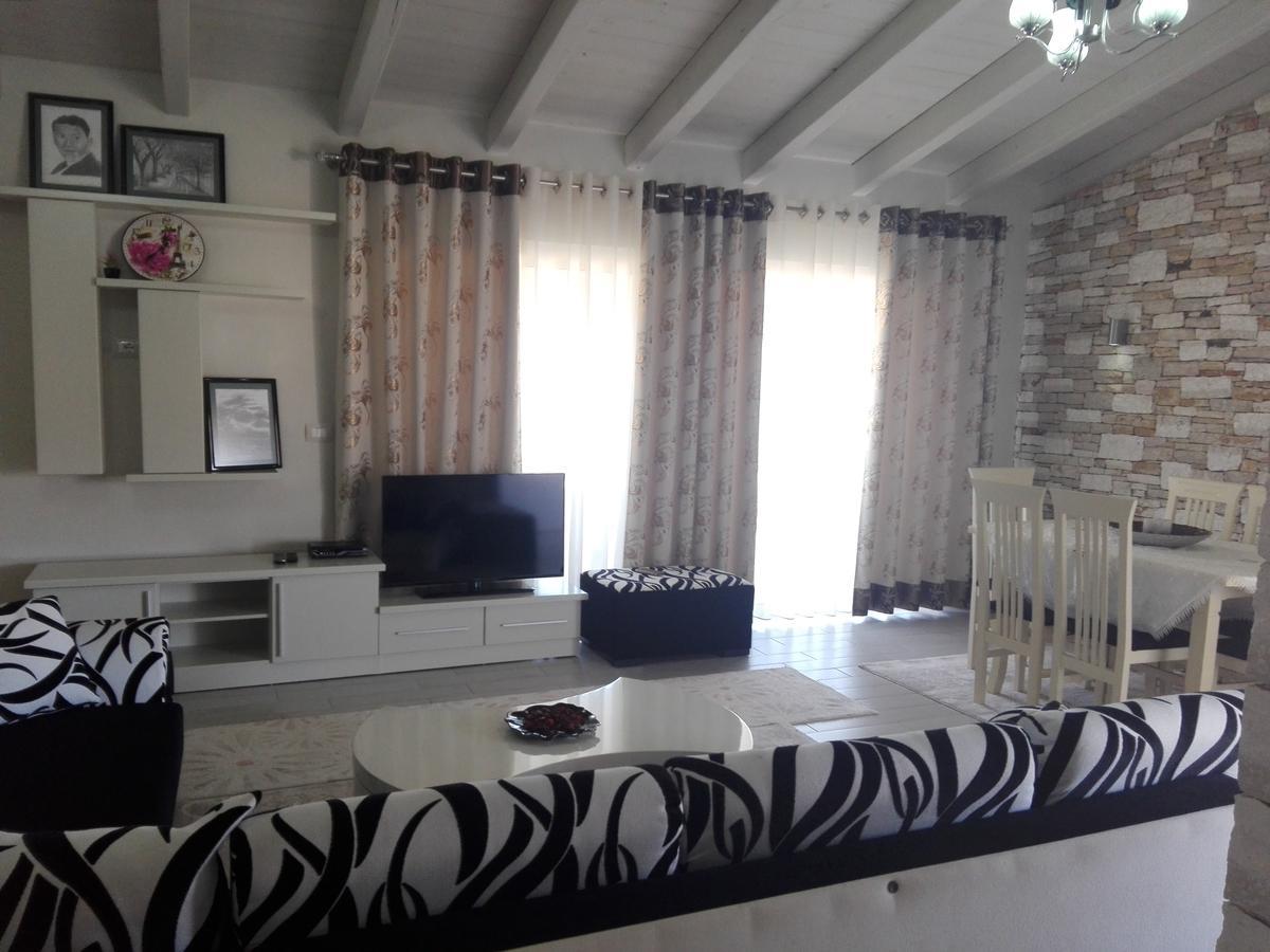 Vip Apartment By "Murati" Ksamil Exterior photo